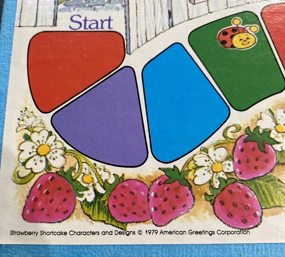 Vintage 1979 Strawberry Shortcake Berries To Market Game BOARD & 2 Pieces