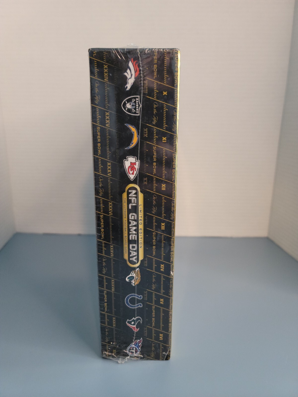 NIB NFL Game Day 50TH Super Bowl Board Game Limited Edition