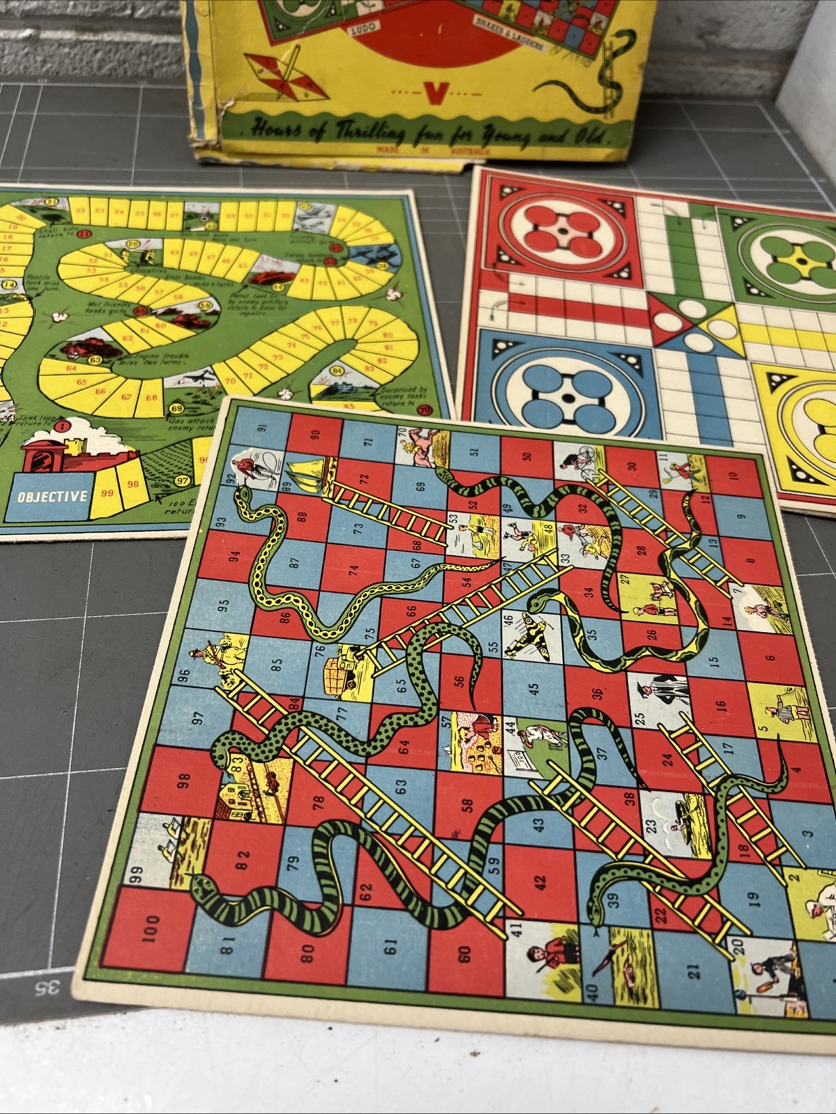 VINTAGE BOARD GAME THREE INDOOR GAMES ACE AUSTRALIA 1940s TANK ATTACK SNAKES ART