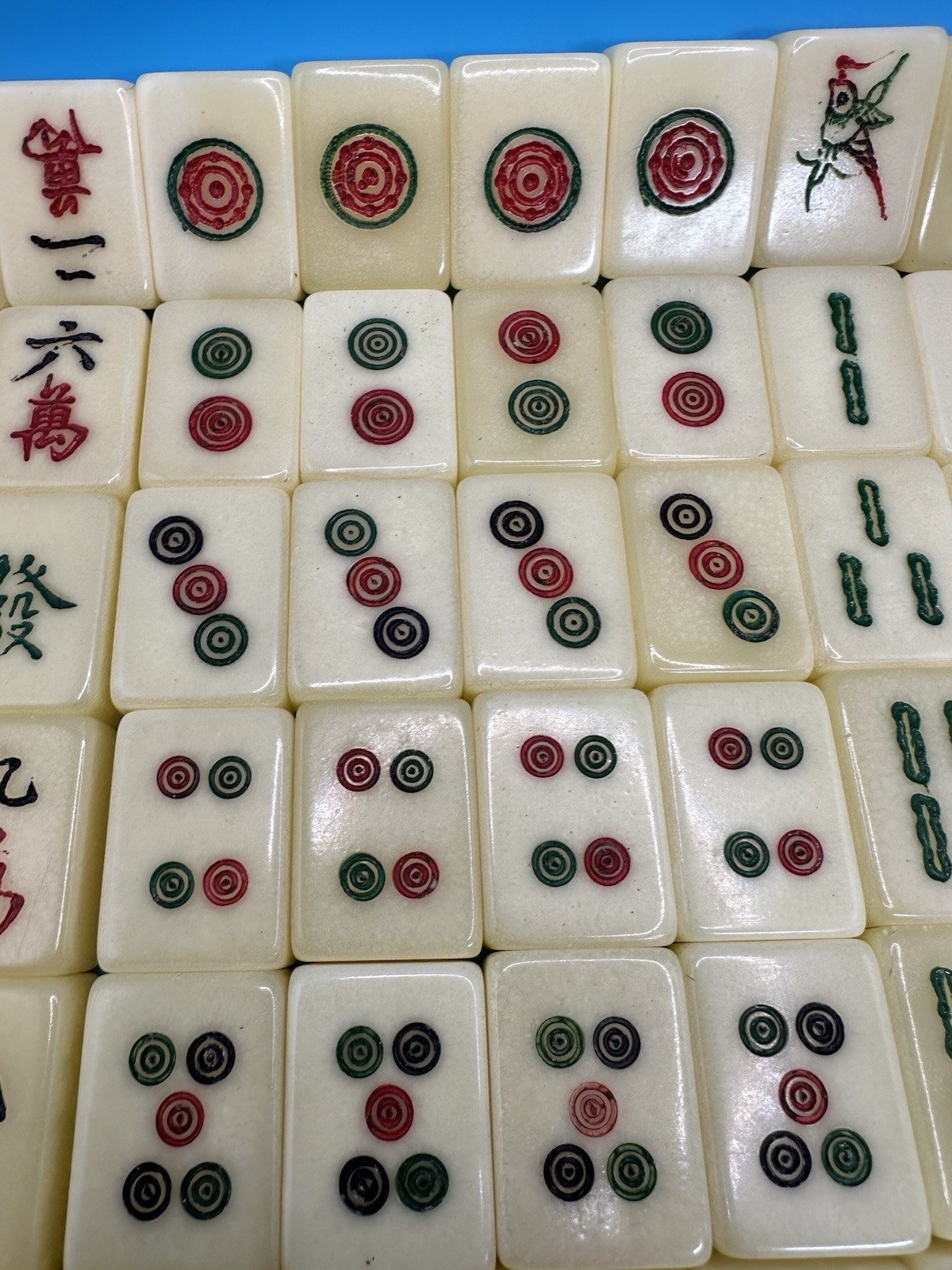 Vintage Premium/Deluxe Boxed Mahjong Tiles