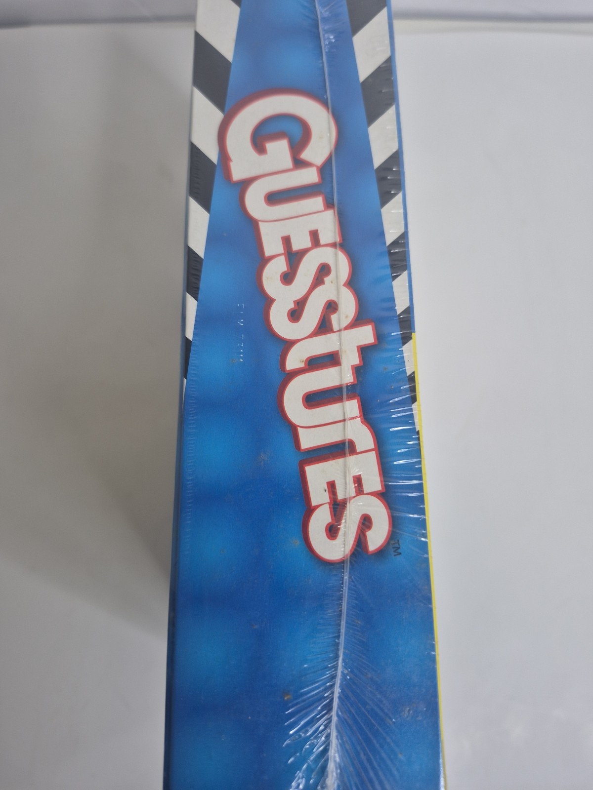 Hasbro Gaming Guesstures Family Party Game- Charades Game for 4 or More Players