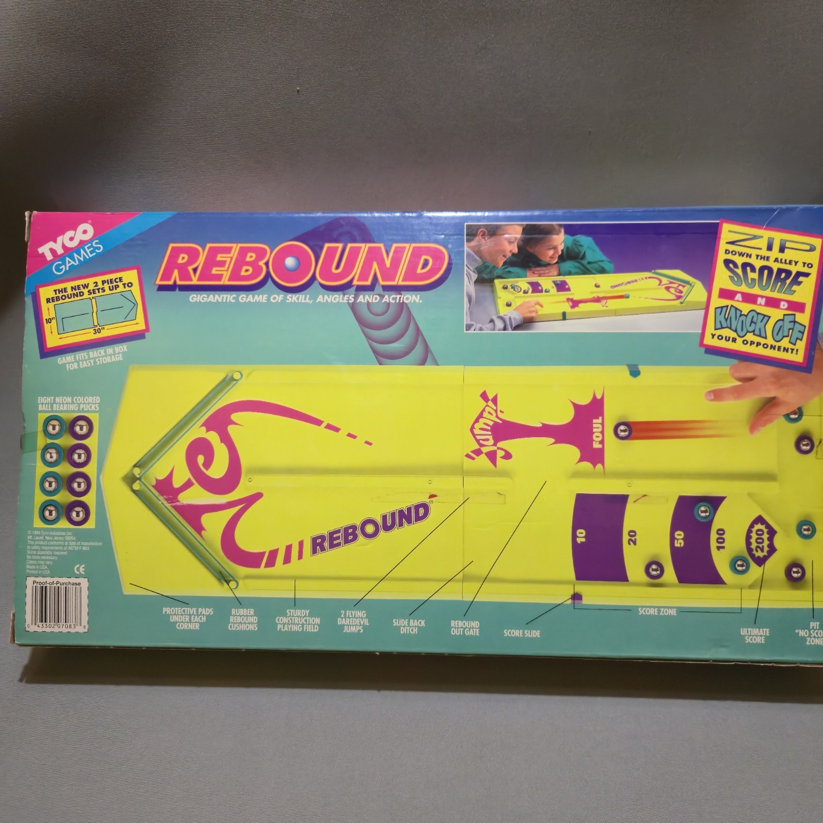 REBOUND GIGANTIC GAME OF SKILL, ANGLES AND ACTION! BOARD GAME 1994 TYCO