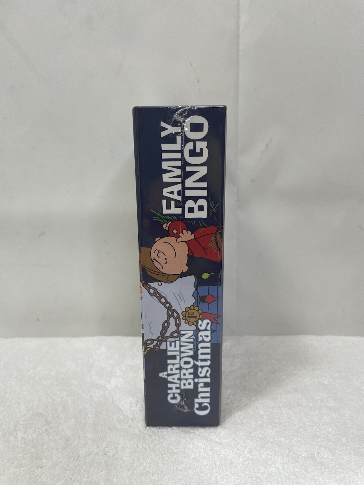 Charlie Brown Christmas Family Bingo Peanuts 2-18 player 8+ Years Family Fun
