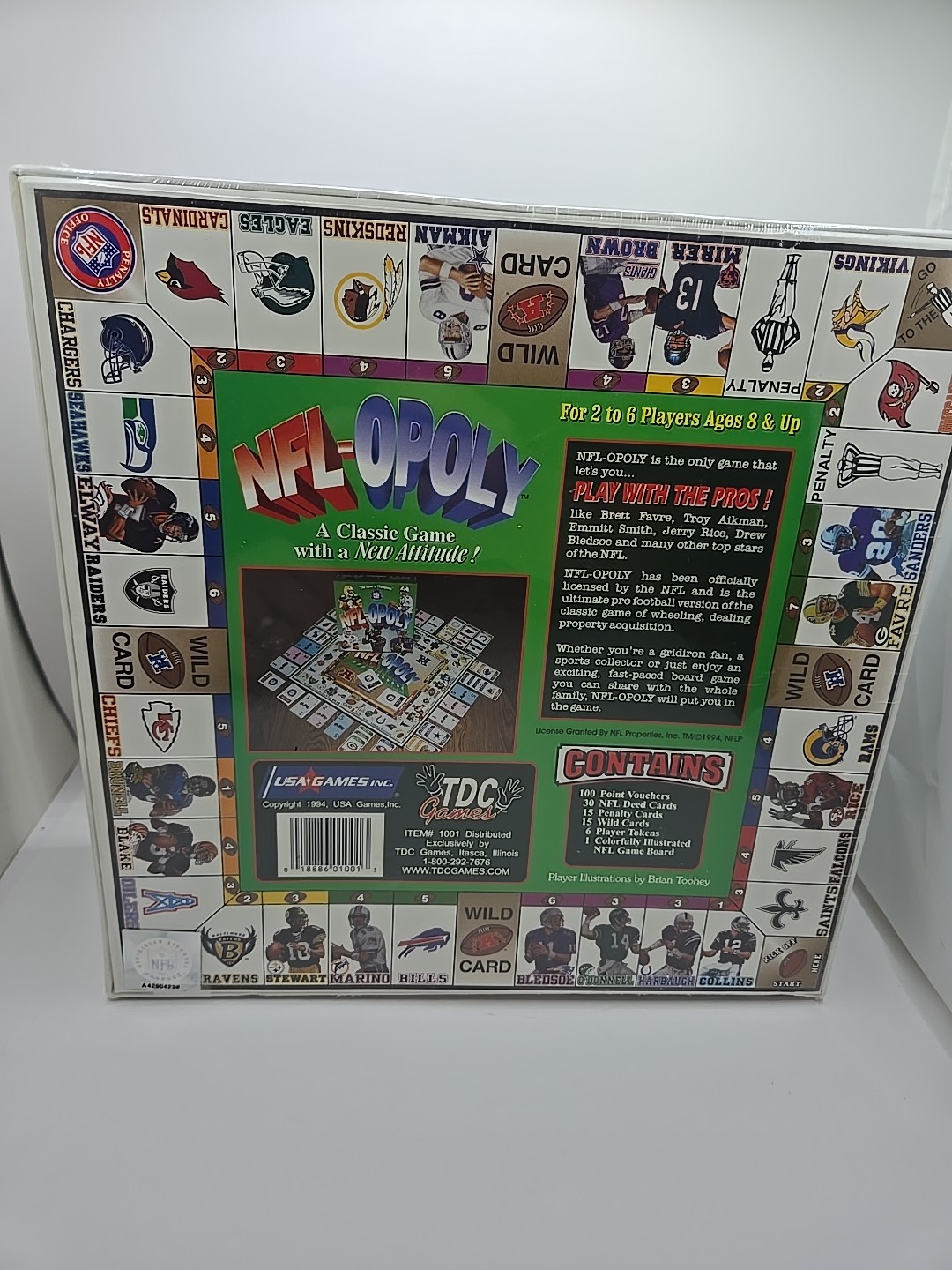 NFL-OPOLY Football Team Board Game TDC Games NFL Brett Favre Troy Aikman #1001