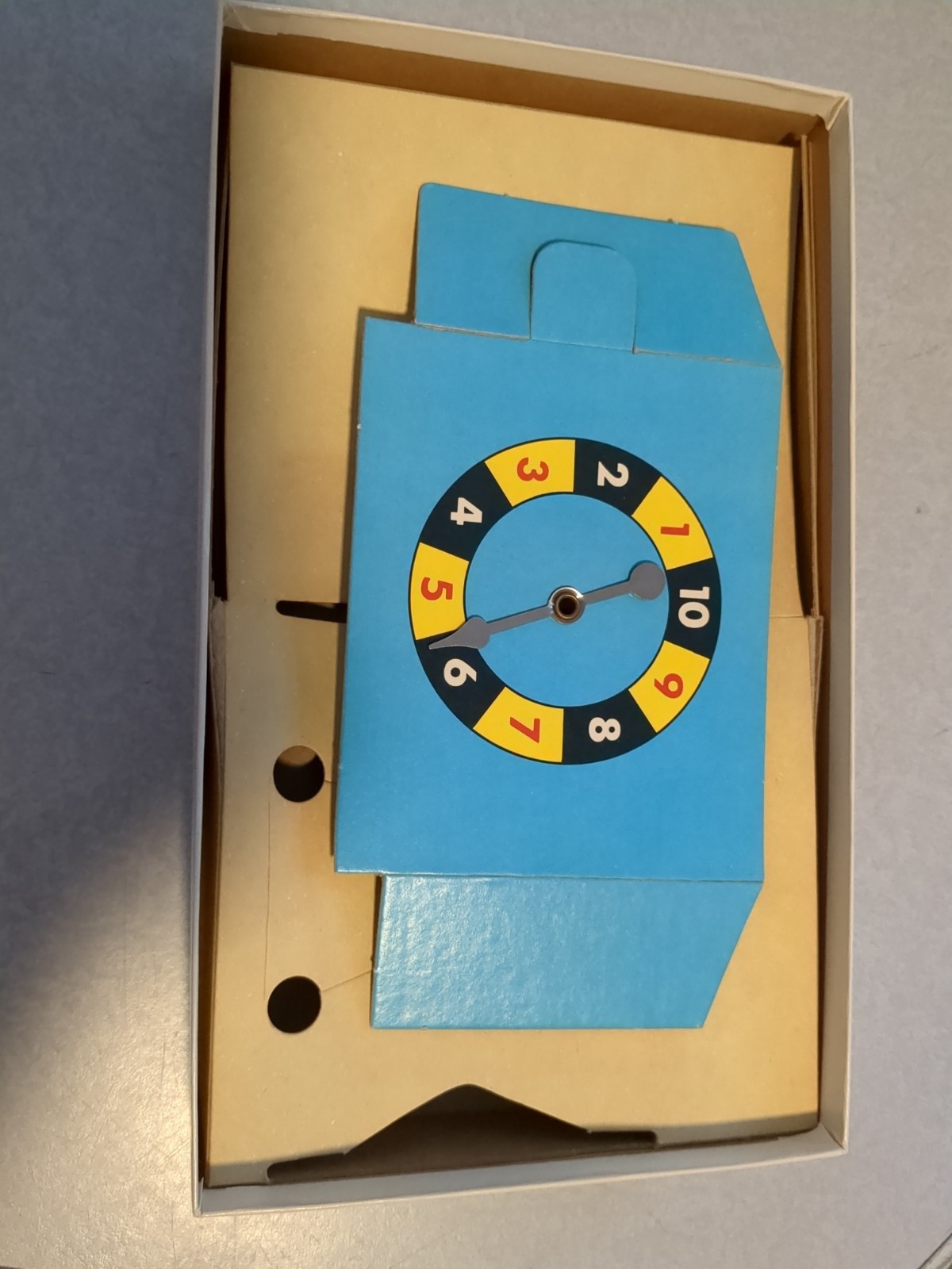 PASSWORD Vol 9 Complete Board Game Milton Bradley