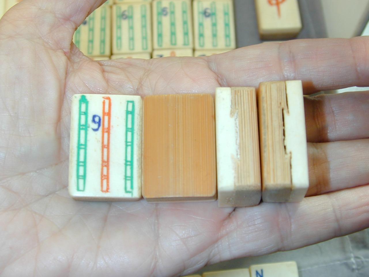1920’s Bamboo Domestic Cow Bone Mahjong Set 148 Tiles Stick Discs Dice Jar Trays