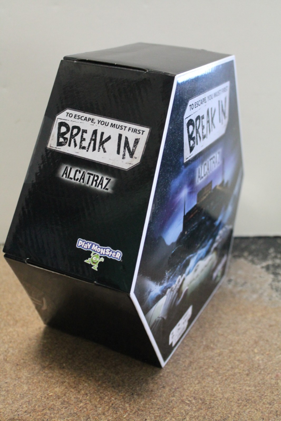 Playmonster Break In Alcatraz Escape Game Ages 10+ 1-6 Players New! Sealed