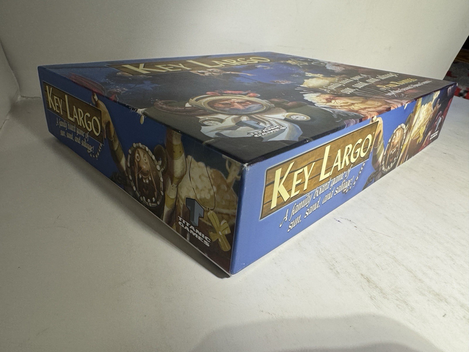 Key Largo Strategy Family Board Game 2007 Titanic Games New Open Box