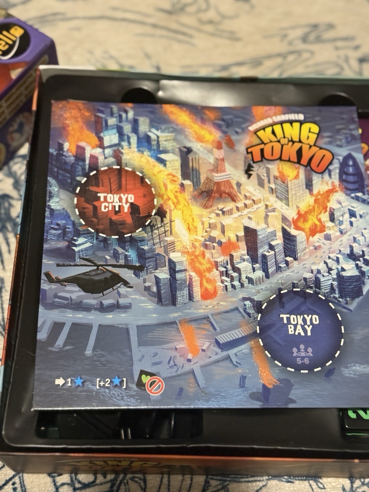 King of Tokyo Board Game COMPLETE Iello 2015 GigaMonster Richard Garfield