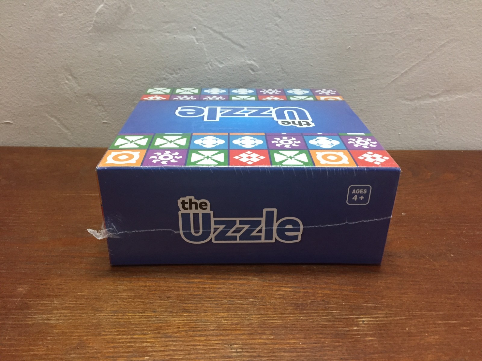 The Uzzle Game (2023) Block Puzzle Family Board Game – New – Sealed