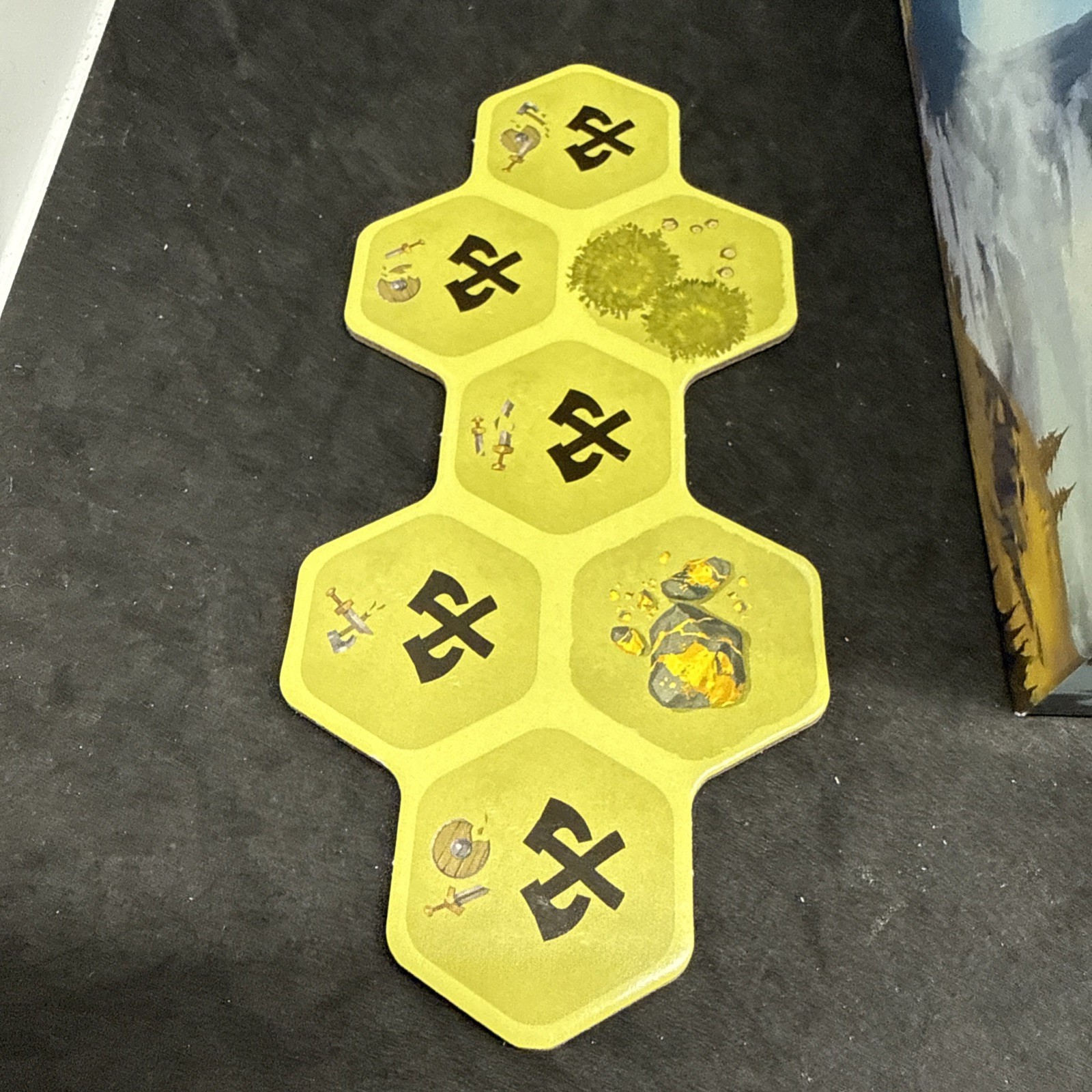 NEW OPEN BOX Gigamic Viking Theme Loot Family Board Game (2-4 Players Max)