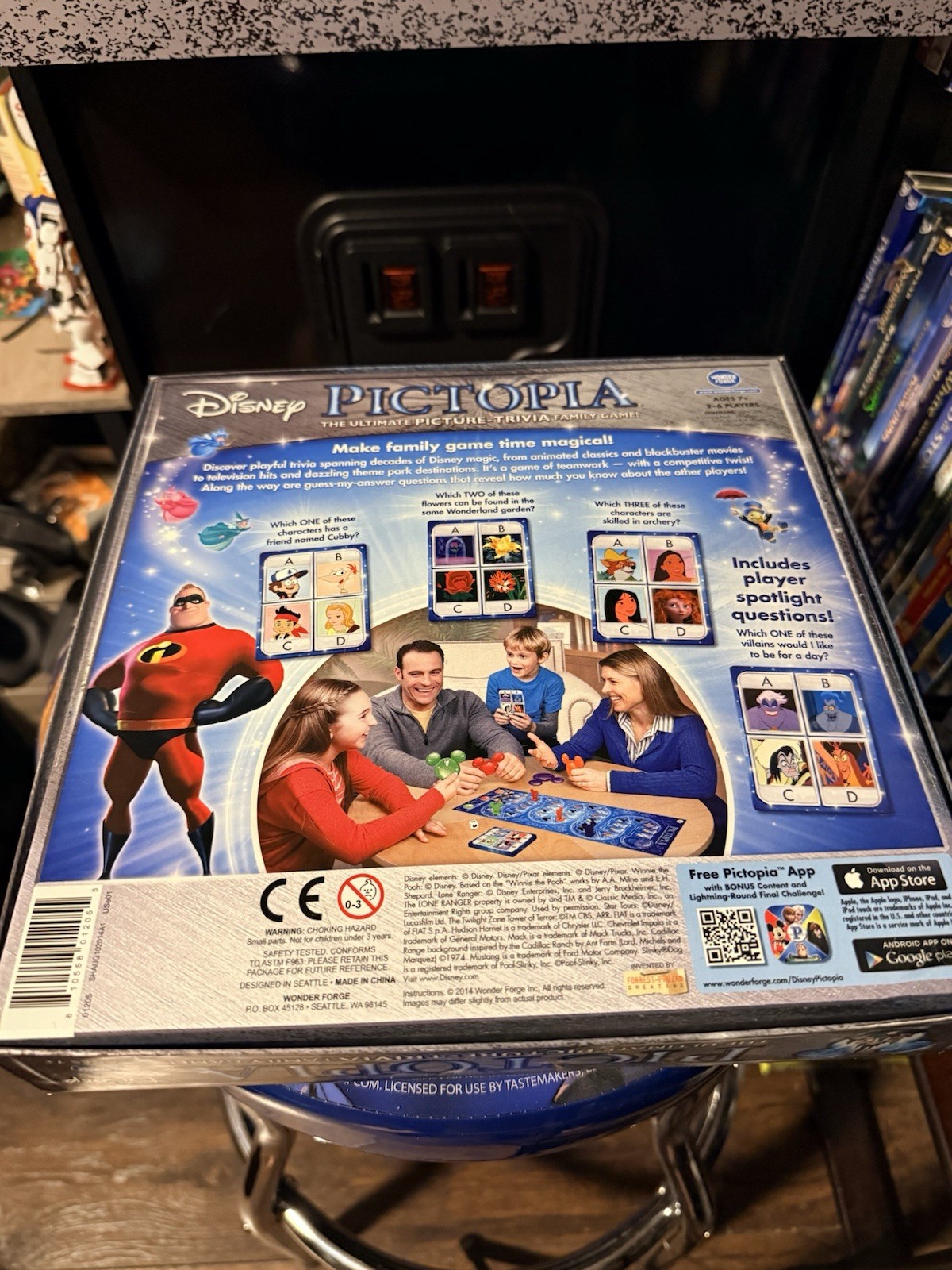 Disney Edition Pictopia Picture Trivia Family Game 1000 Questions