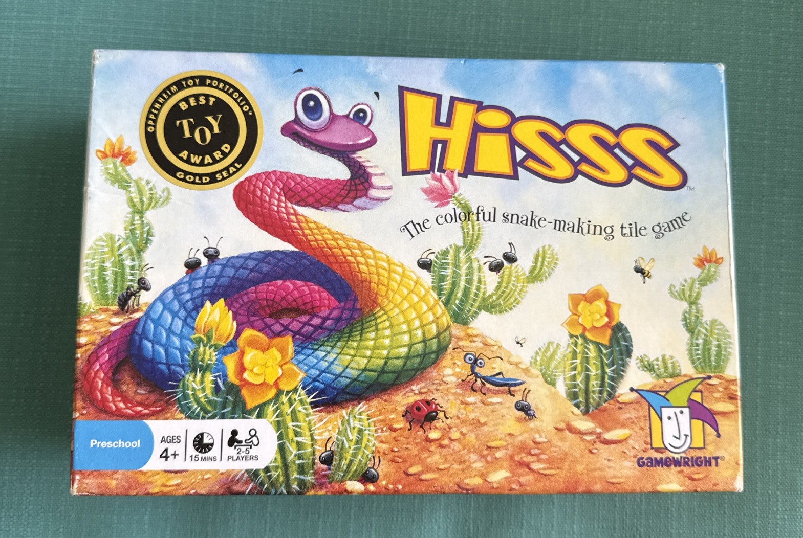 HISSS The Colorful Snake Making Tile Matching Game – – Gamewright Read