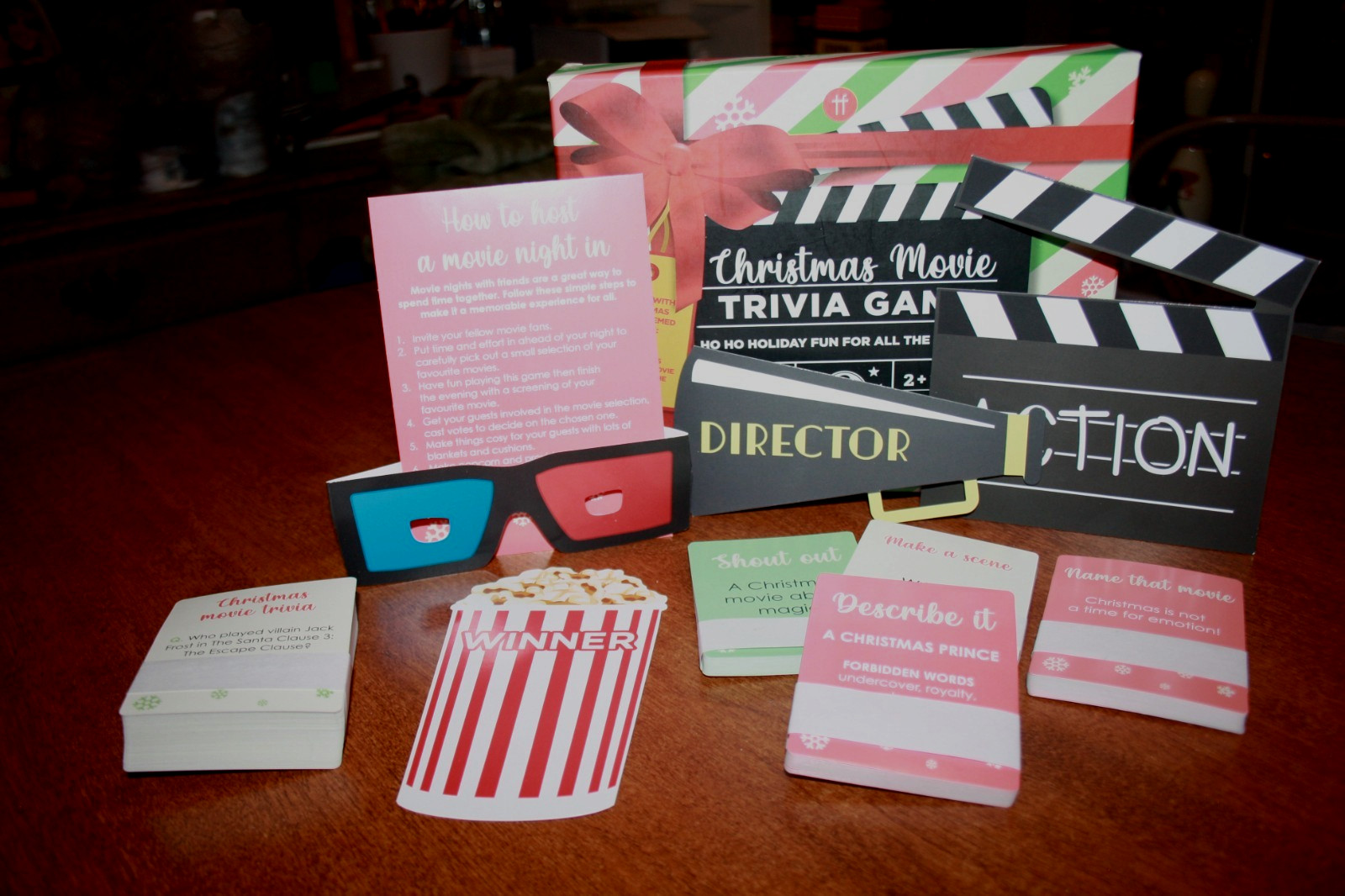 Christmas Movie Trivia Game – Ho Ho Holiday Fun for Whole Family! Table Fun 2021