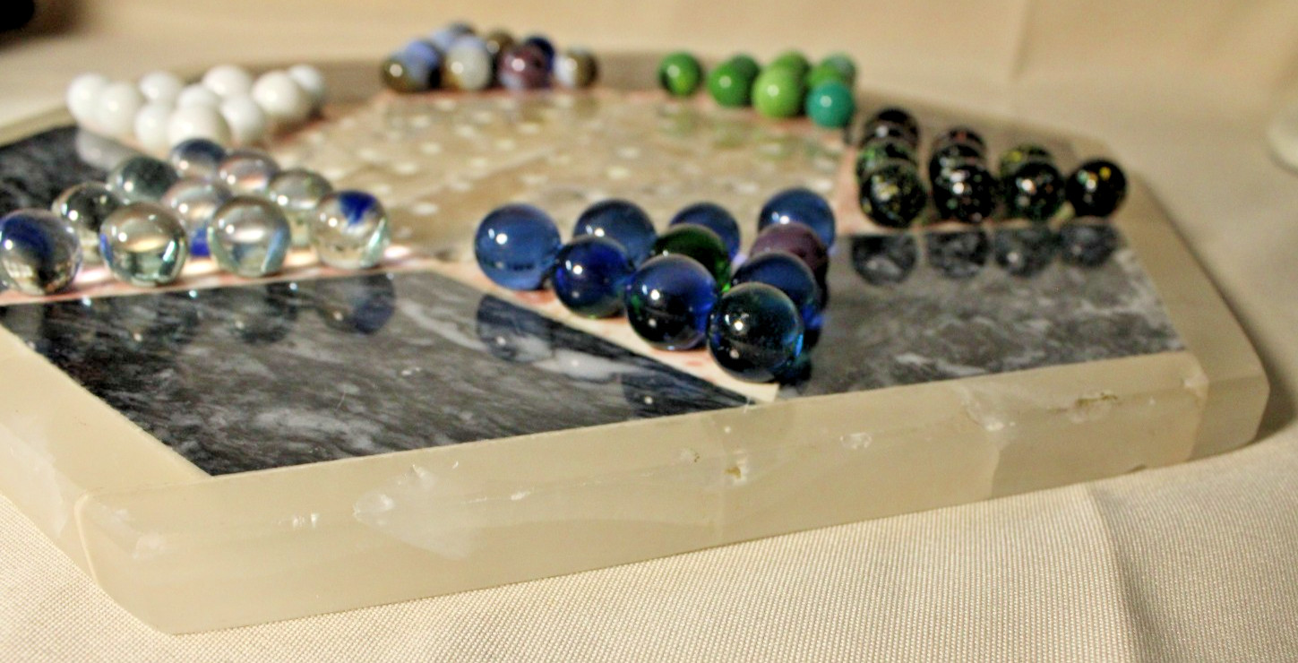 Vintage Quartz Marble Onyx Chinese Checkers Board Natural Stone with VTG Marbles