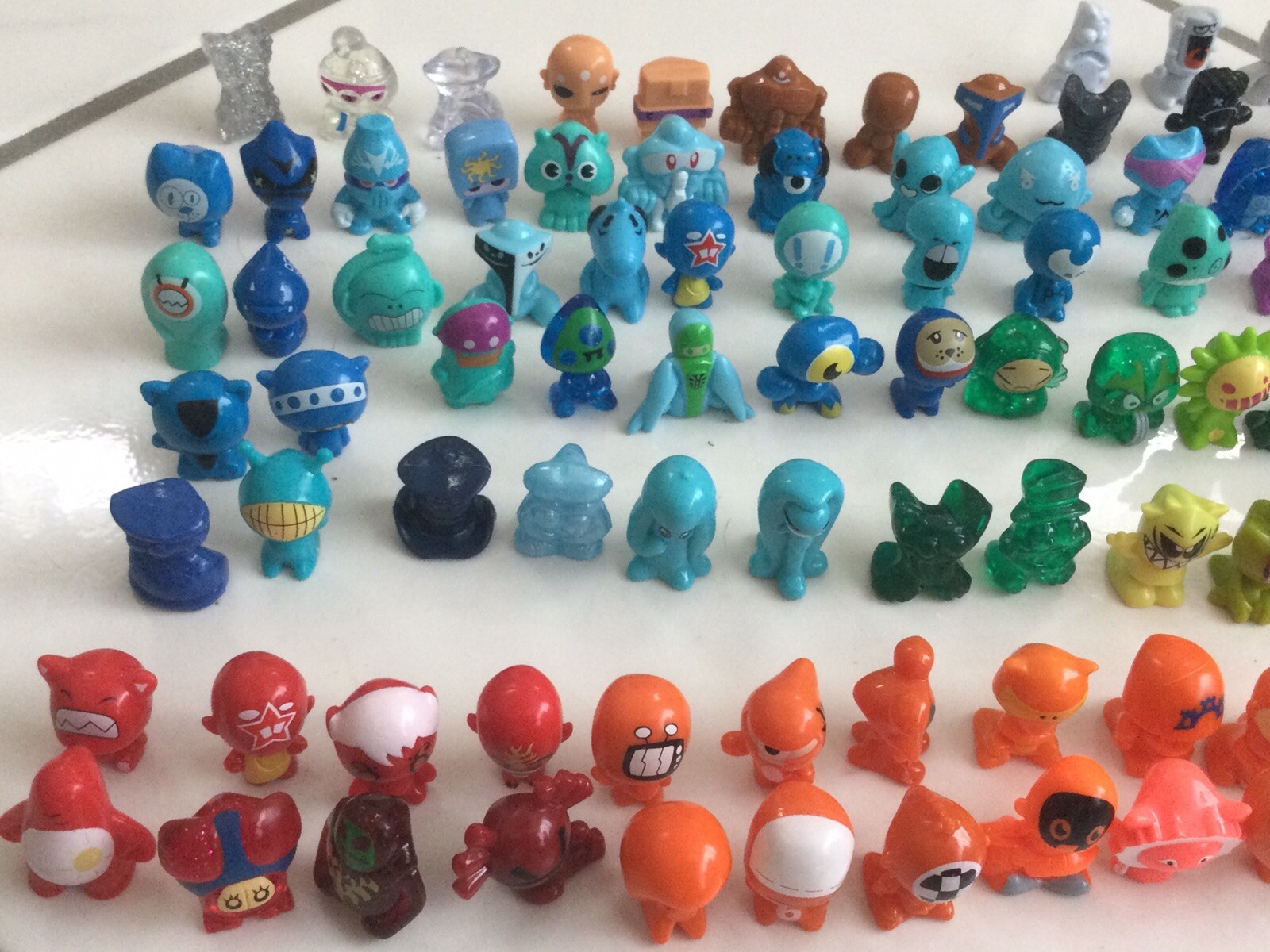 Large Lot of 148 Vintage GoGo’s Crazy Bones Mini Figurines GoGos