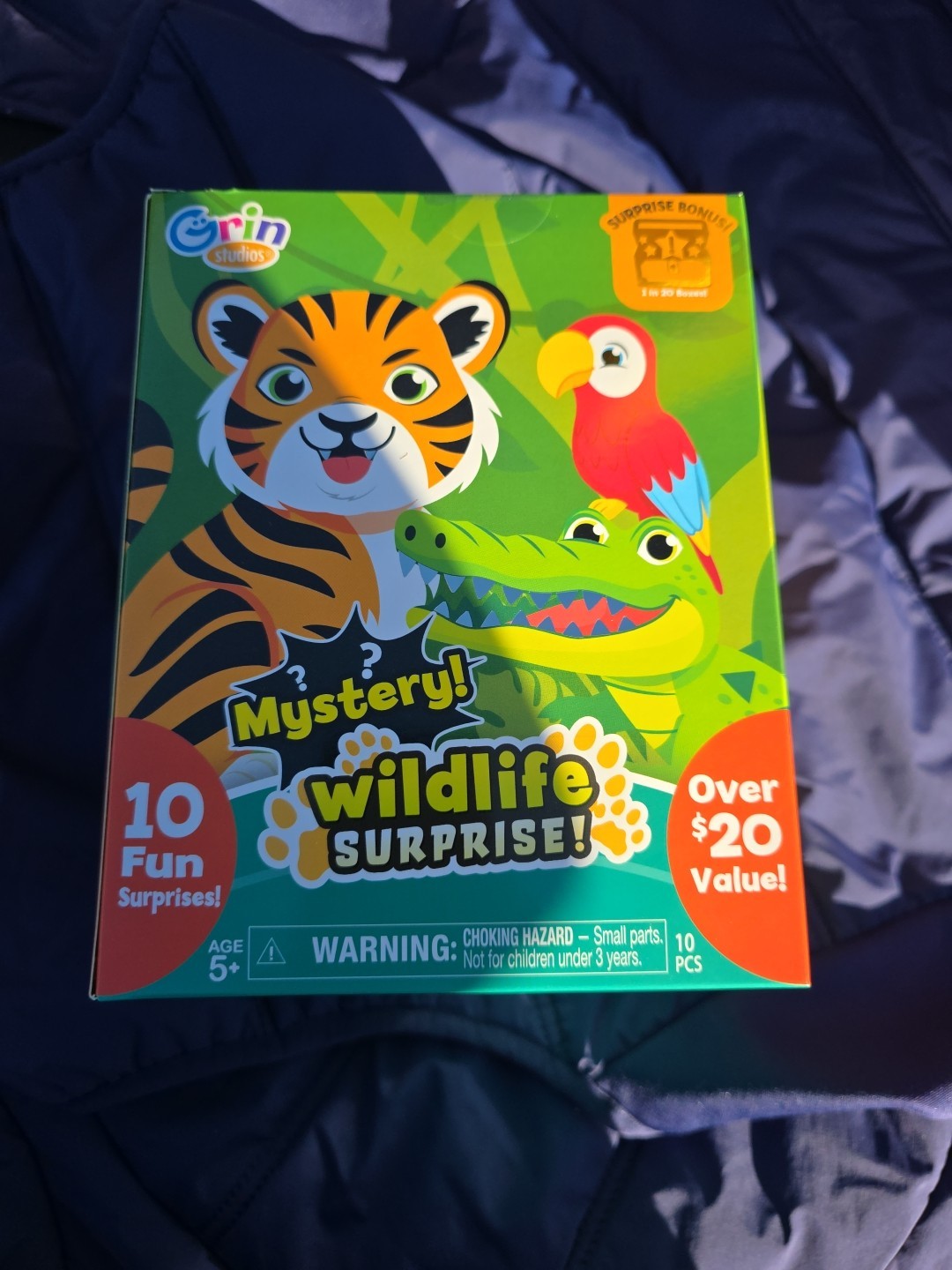 Grin Studios Mystery Box- 10 Wildlife Fun Surprises