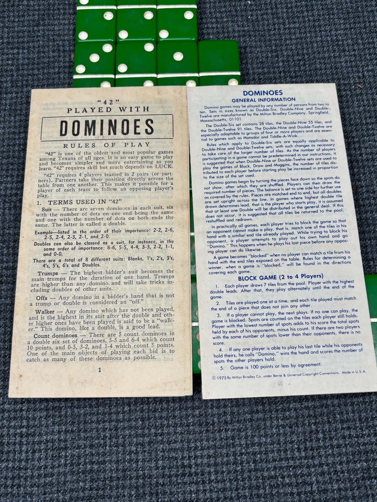 B21 Complete set of 28 Puremco Marblelike #716 Green Extra Thick Dominos