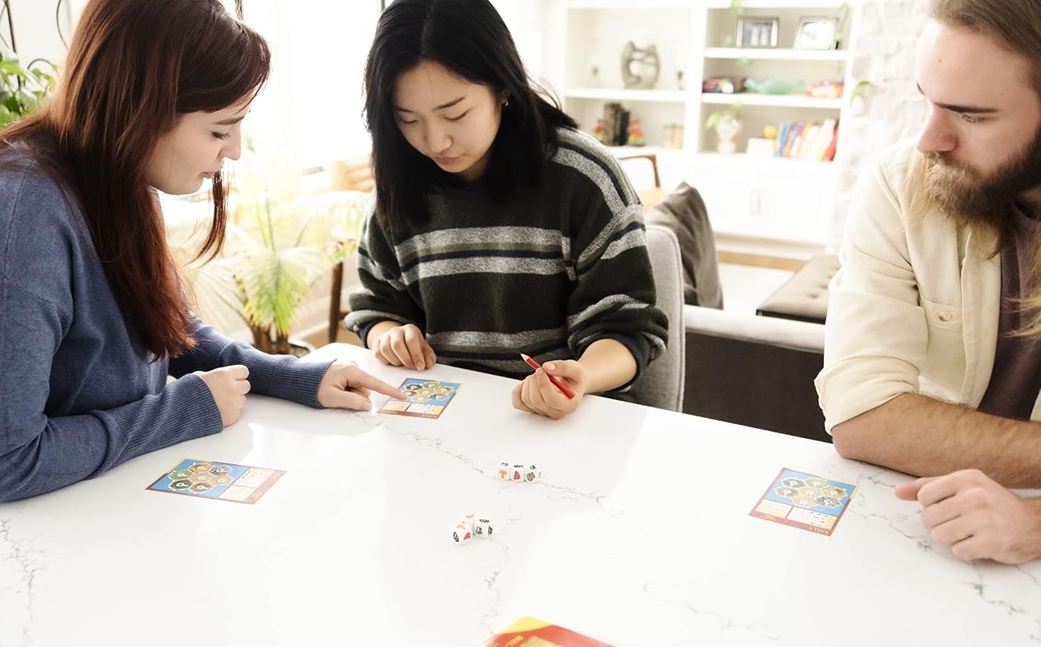 Portable Dice Game – Fun Strategy for 1-4 Players, Ages 7+, Quick 15-30 Min Play