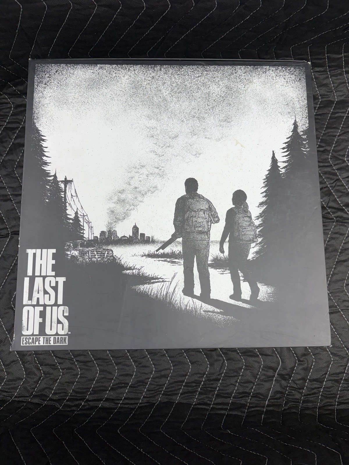 The Last of Us: Escape the Dark Collector’s Edition Horror Board Game 1P