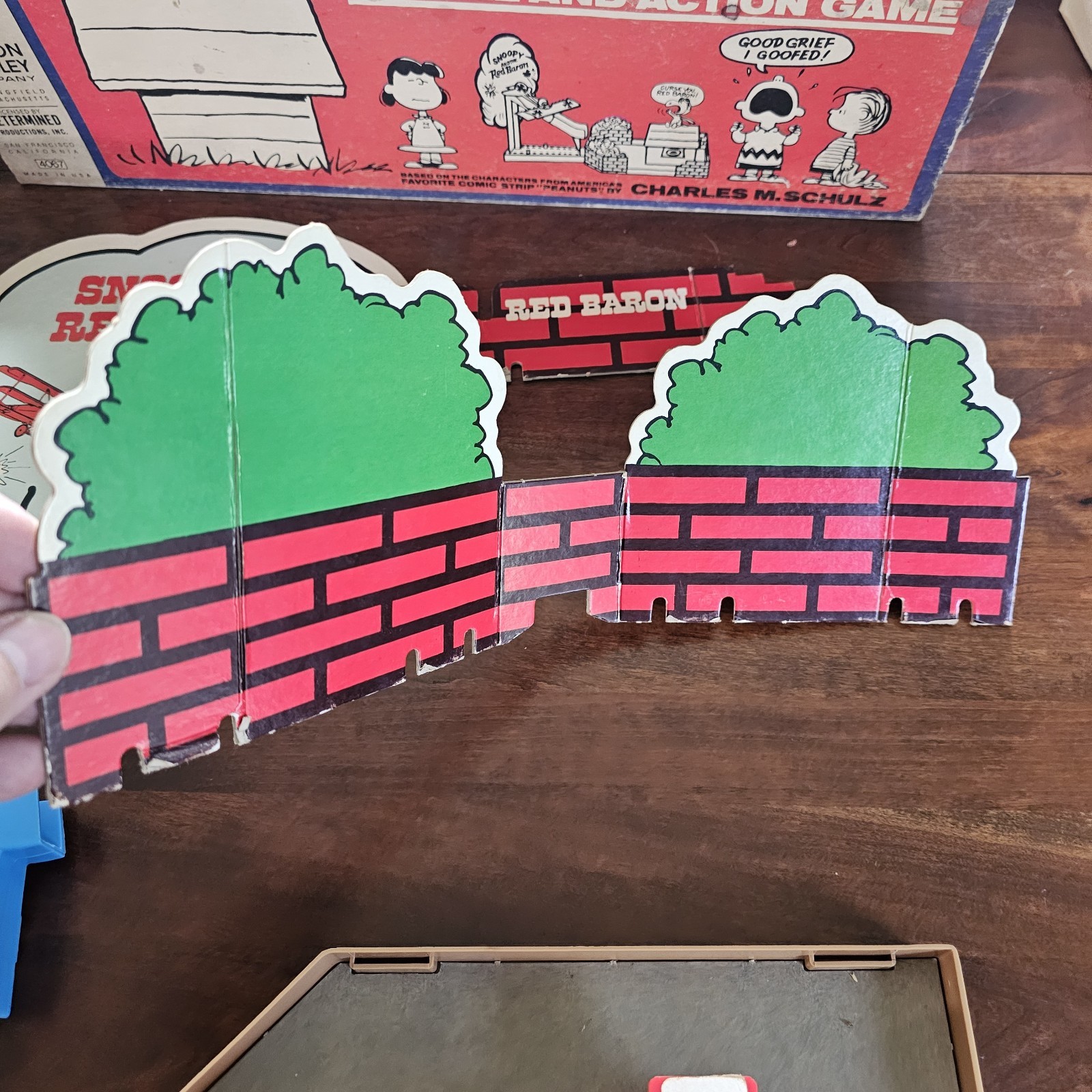 1970 Milton Bradley Snoopy and the Red Baron Skill and Action Game
