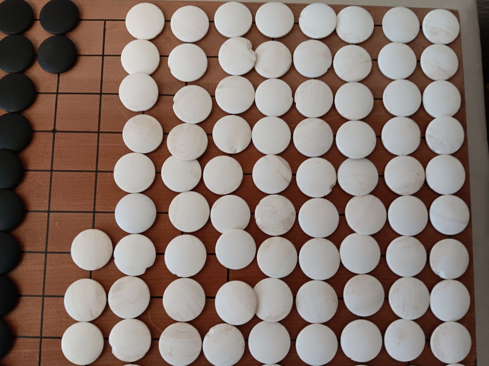 Vintage Go Game Set, Real Traditional Seashell and Slate Pieces, folding Used.