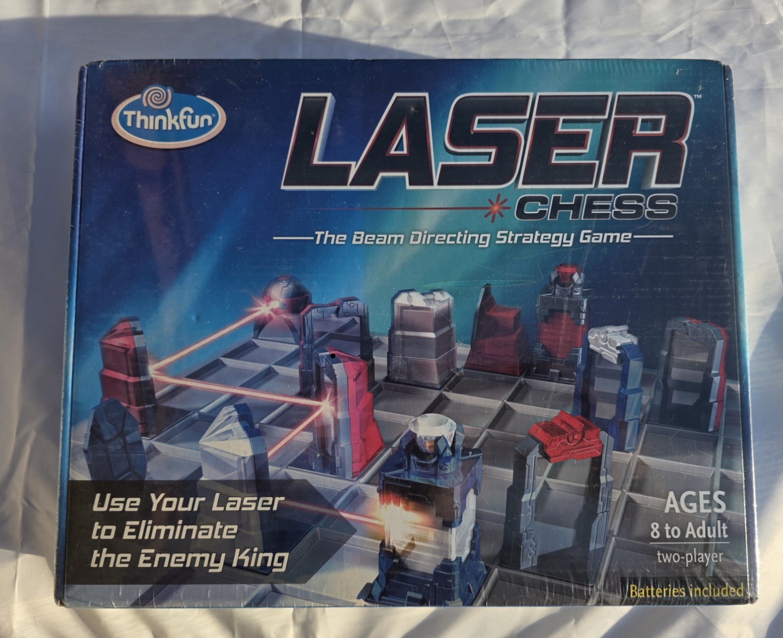 ThinkFun Laser Chess The Beam Directing Strategy Game (2 Player) – NEW SEALED