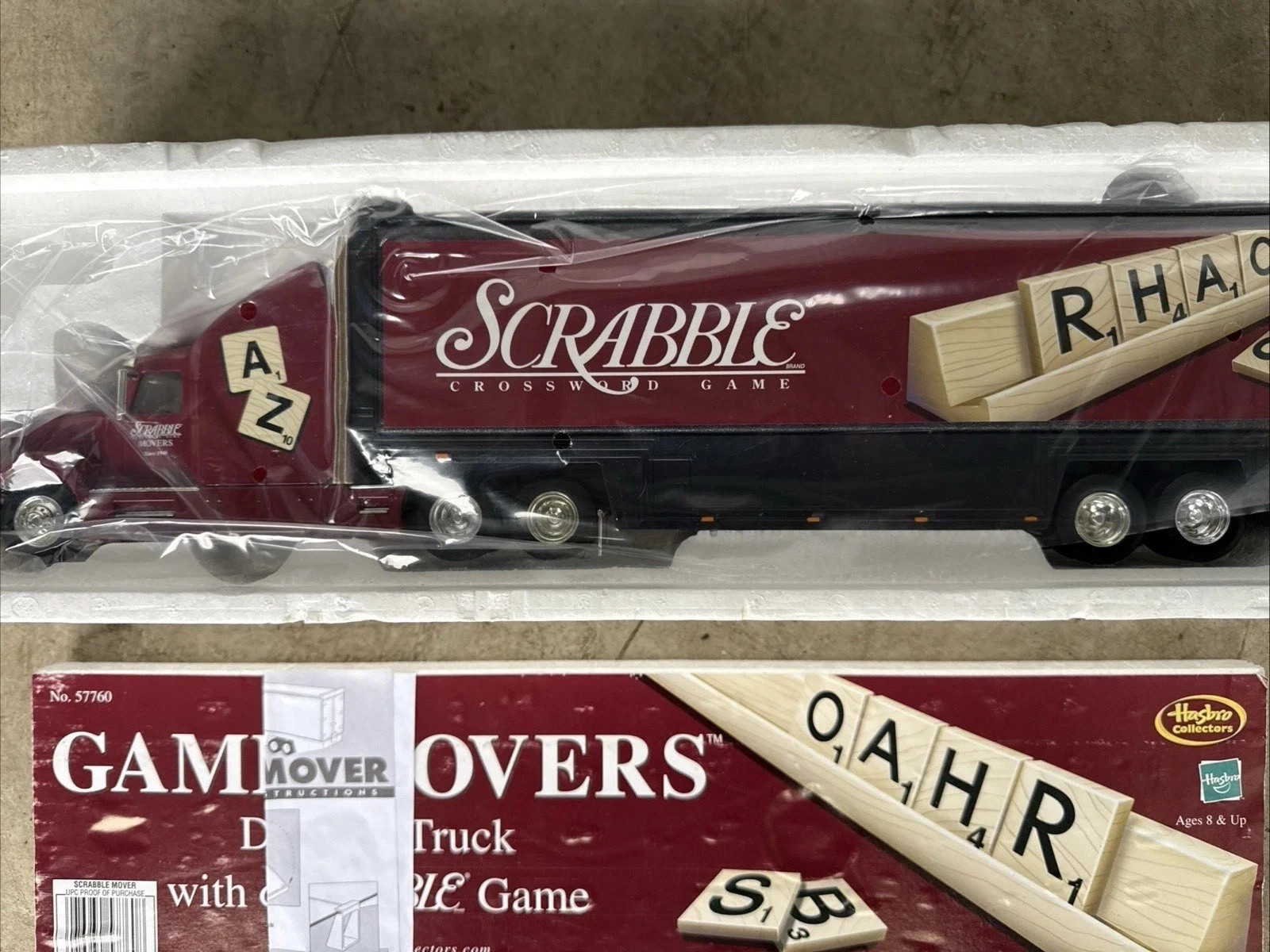 SCRABBLE GAME Movers Die-Cast Truck with Scrabble Game 55760 Cool