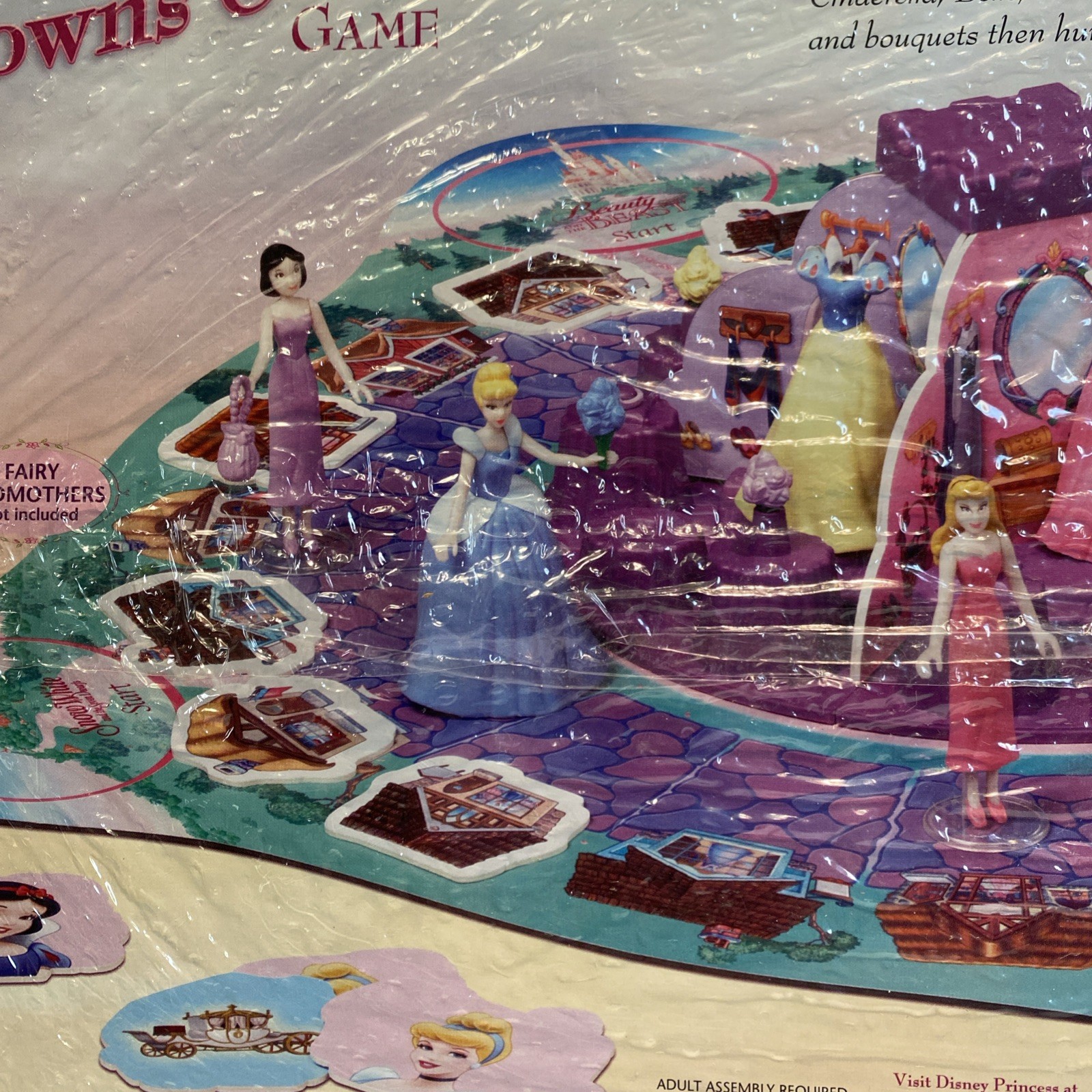 NEW Milton Bradley Disney Princess Gowns & Crowns Game Sealed TOYS R US EXCLUSIV