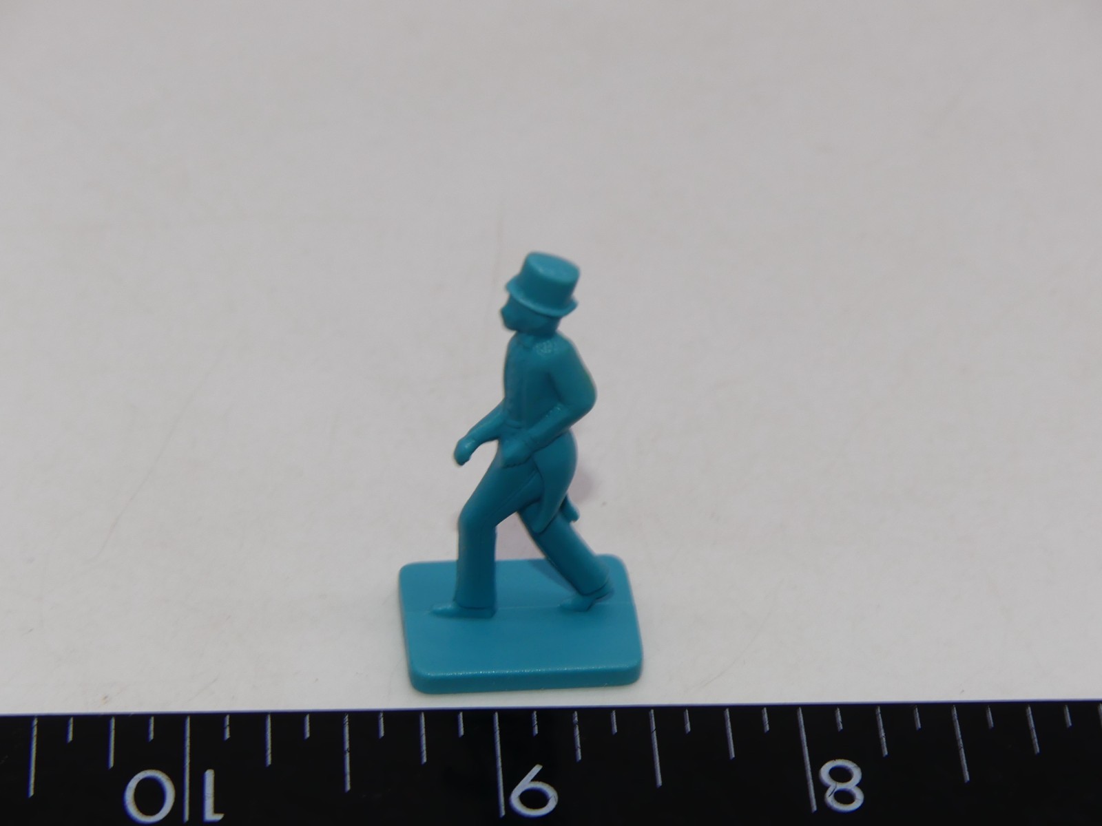 1992 Ghost Party Board Game Light Blue Man Pawn Figure Part Ravensburger