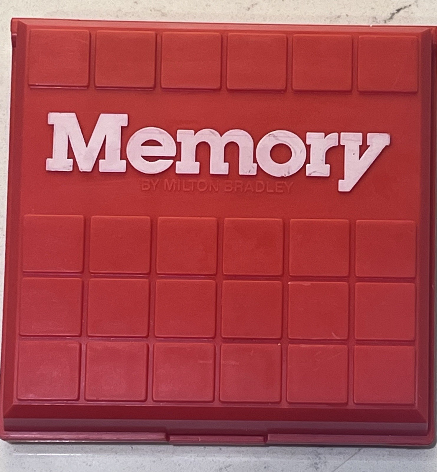 Vintage 1986 Milton Bradley Memory Game Complete No Box Flip Tile Travel Board