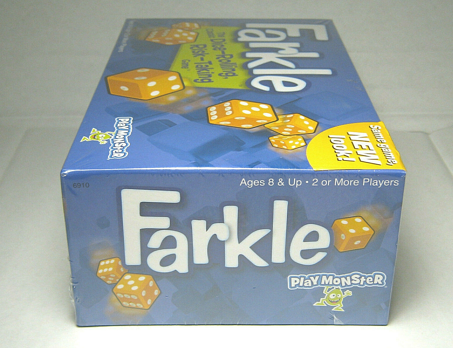 FARKLE – THE CLASSIC DICE ROLLING, RISK TAKING GAME – 2016 PLAY MONSTER – NEW