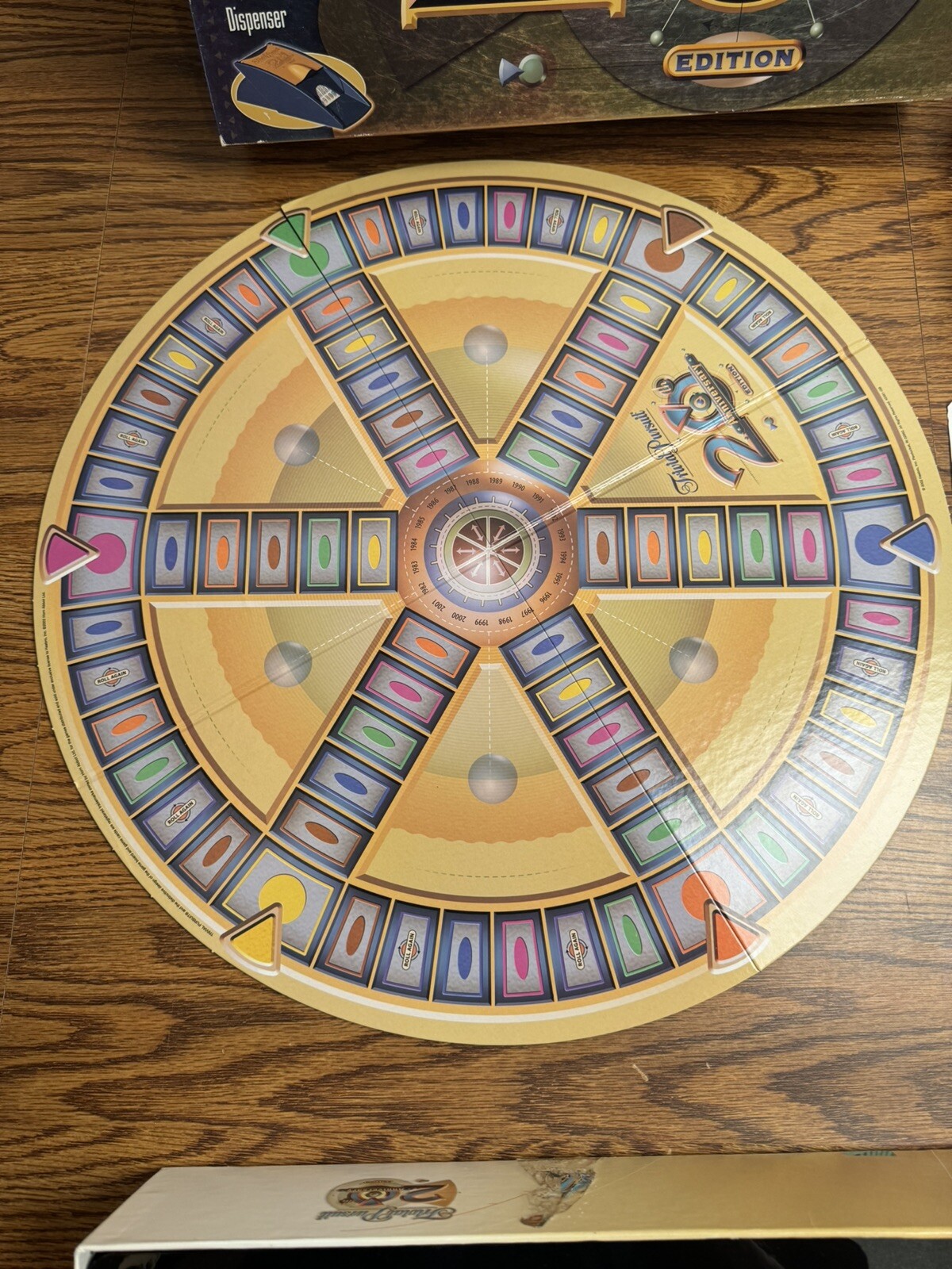 Trivial Pursuit 20th Anniversary Edition 2002 Hasbro Board Game – Complete