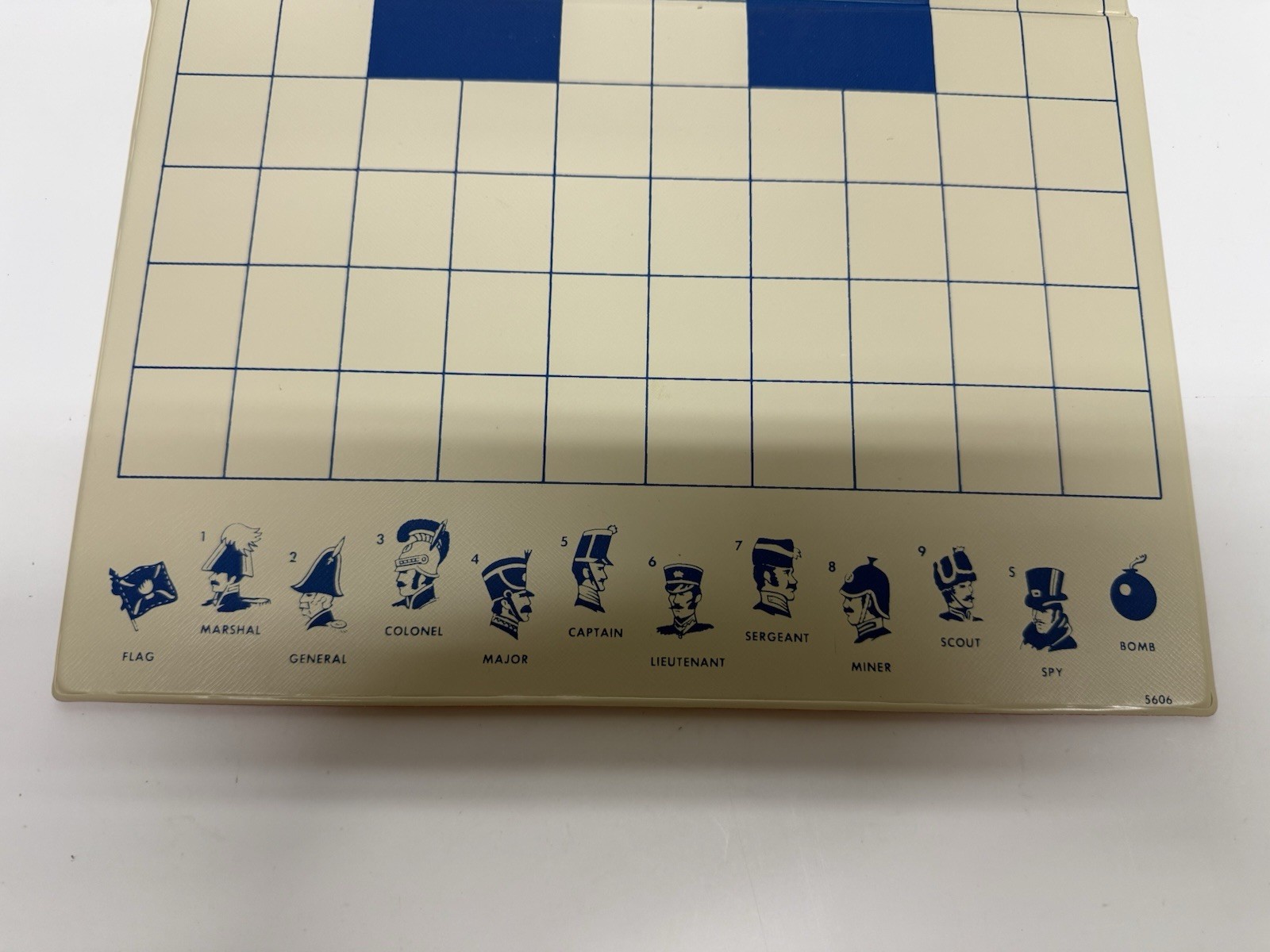 Milton Bradley Stratego Fine Edition Board Game Complete Set 2 Players 10+ 1961