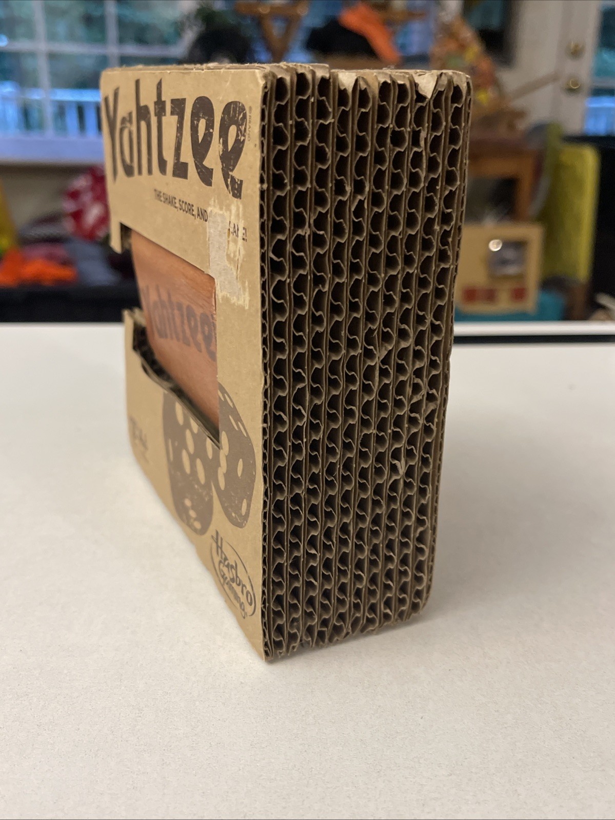 Rare HASBRO 2016 YAHTZEE Wooden 3D Box TRAVEL Edition DICE GAME Target