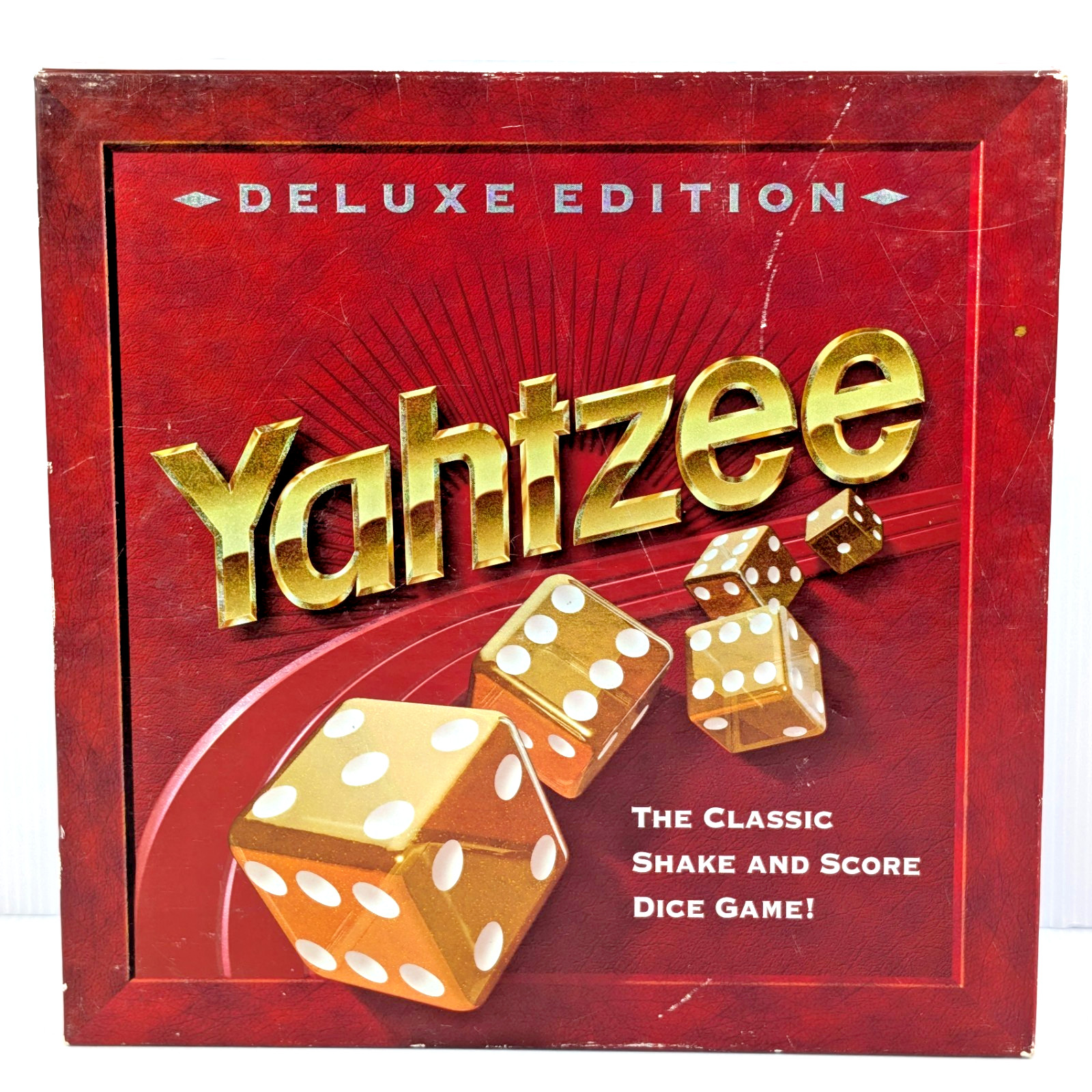 Vintage 1997 Yahtzee Deluxe Edition Gold Die 100% COMPLETE