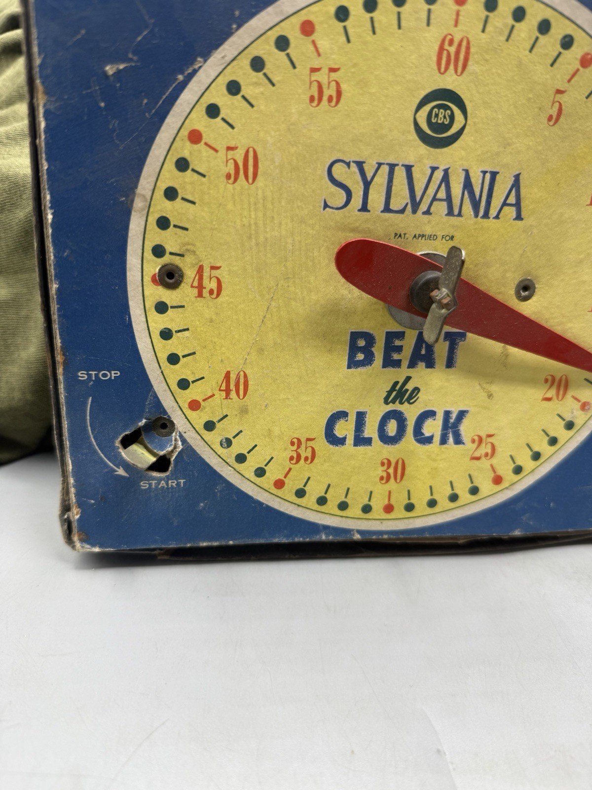 Vintage “Beat the Clock” CBS Game Show Board Game Piece. Partially Working!