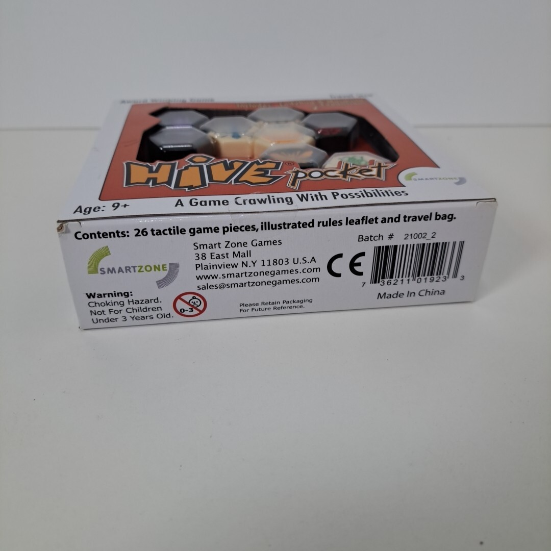 New in Open Box Smart Zone Games Gen42 Hive Pocket Travel Size Game