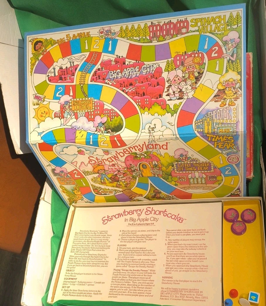 Strawberry Shortcake in Big Apple City Board Game 1981 Vtg. MISSING PAWN, READ