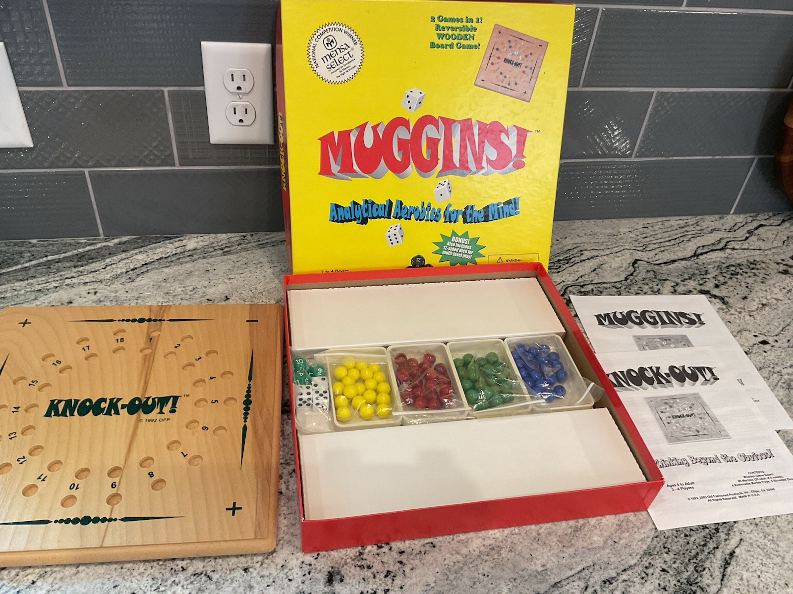 Muggins Knock-Out Reversible Wooden Board Game Math Homeschool Mensa 1990
