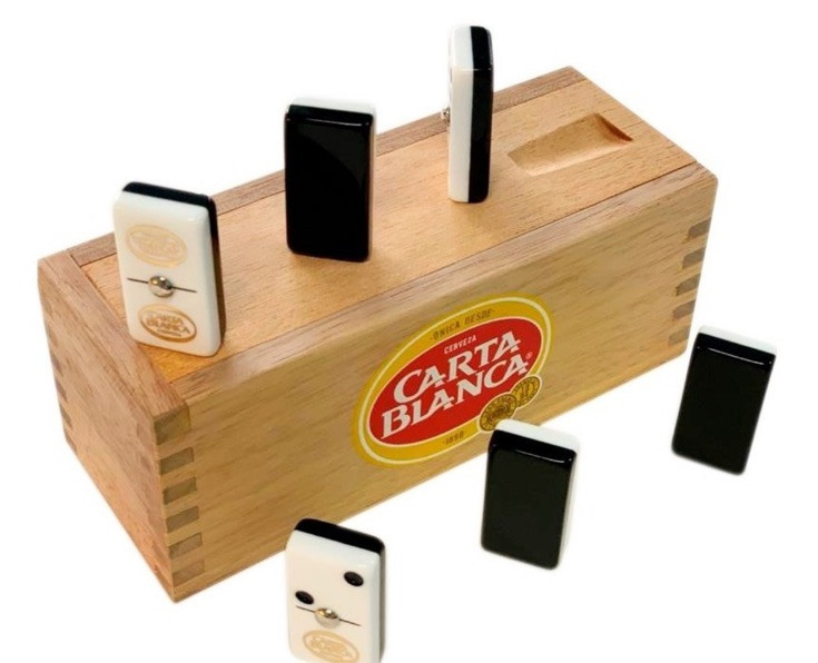 Domino Carta Blanca Profesional Blanco Y Negro Caja Madera