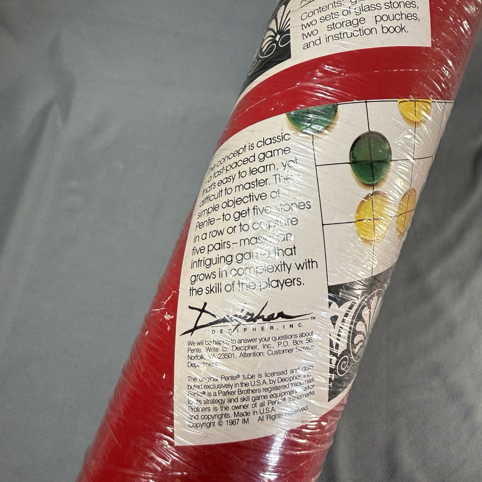1987 Vintage Red Tube PENTE Game Yellow Green Purple Red Cobalt Blue Clear Stone