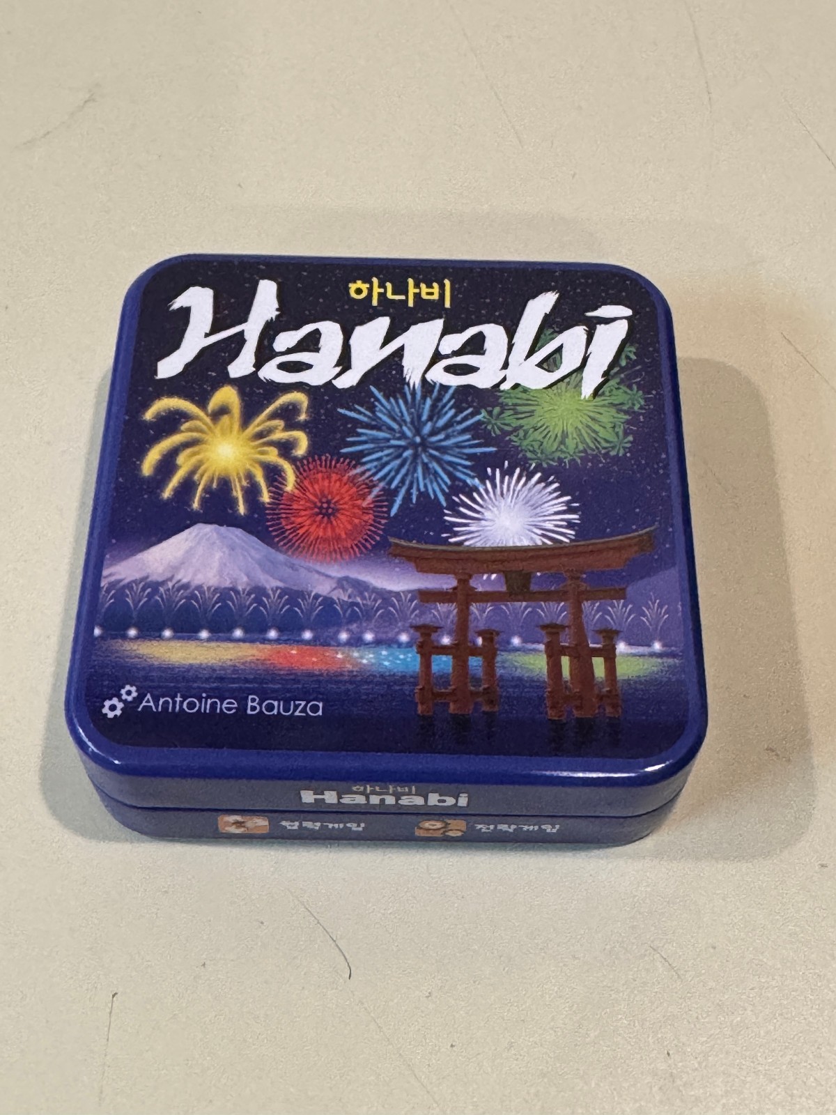 New – Hanabi card game, Korean edition, square cards in tin case 하나비