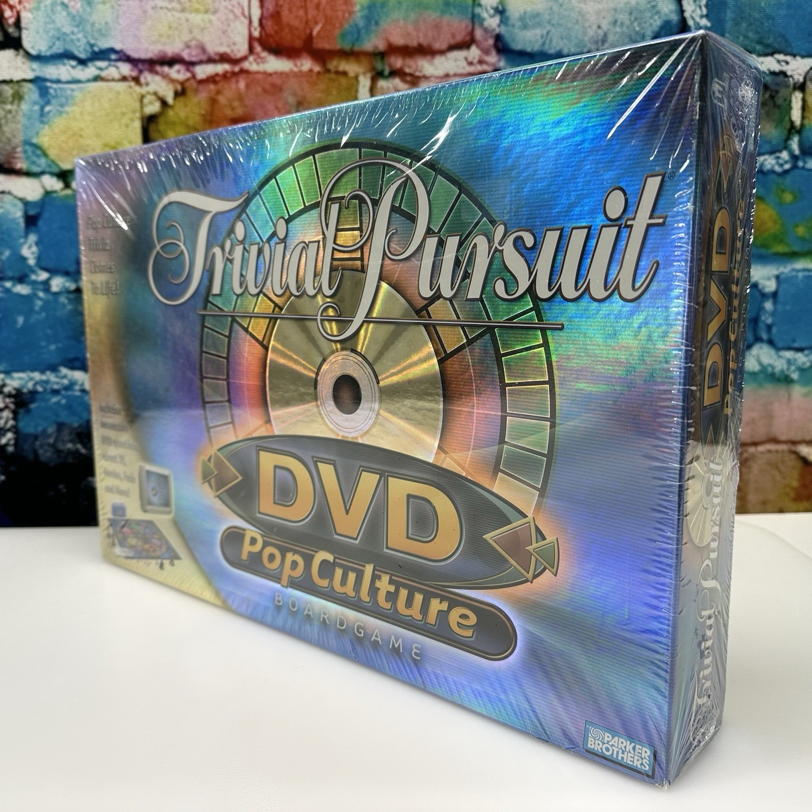 Trivial Pursuit DVD Pop Culture Board Game Adults Party Family Fun Sealed NEW!