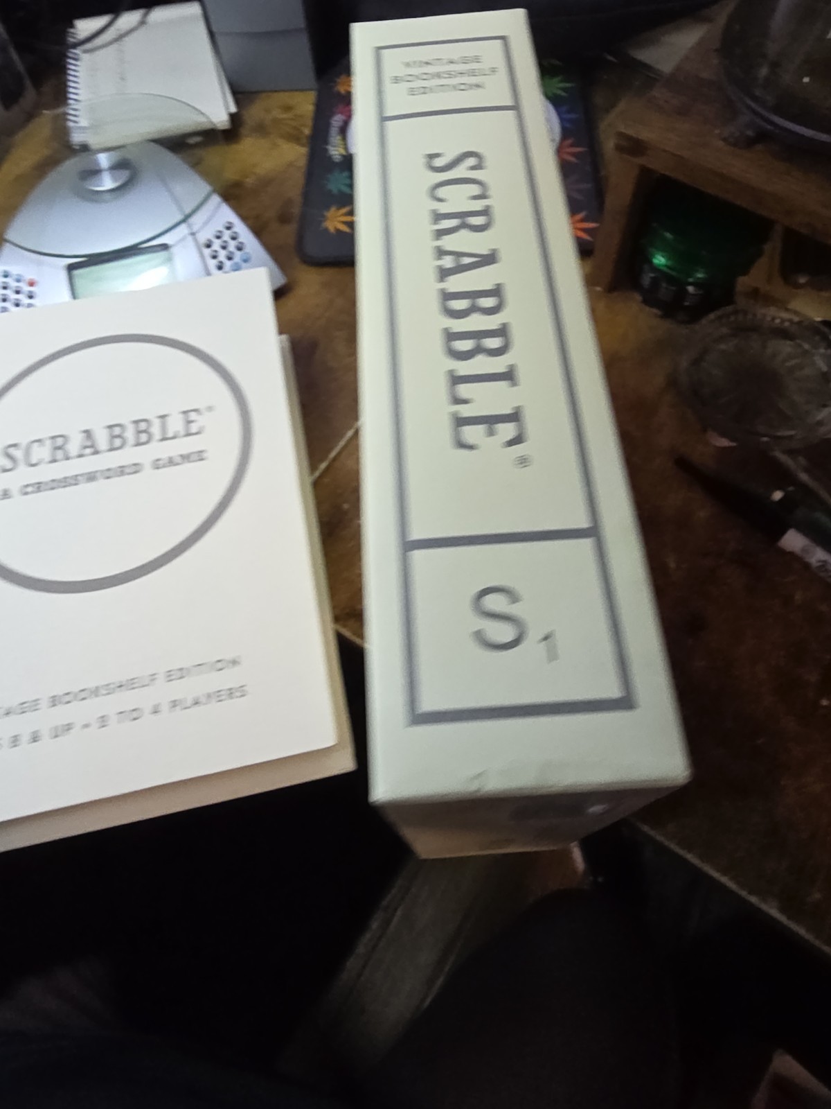 Hasbro Scrabble Crossword Game Vintage Bookshelf Edition 2016, Complete