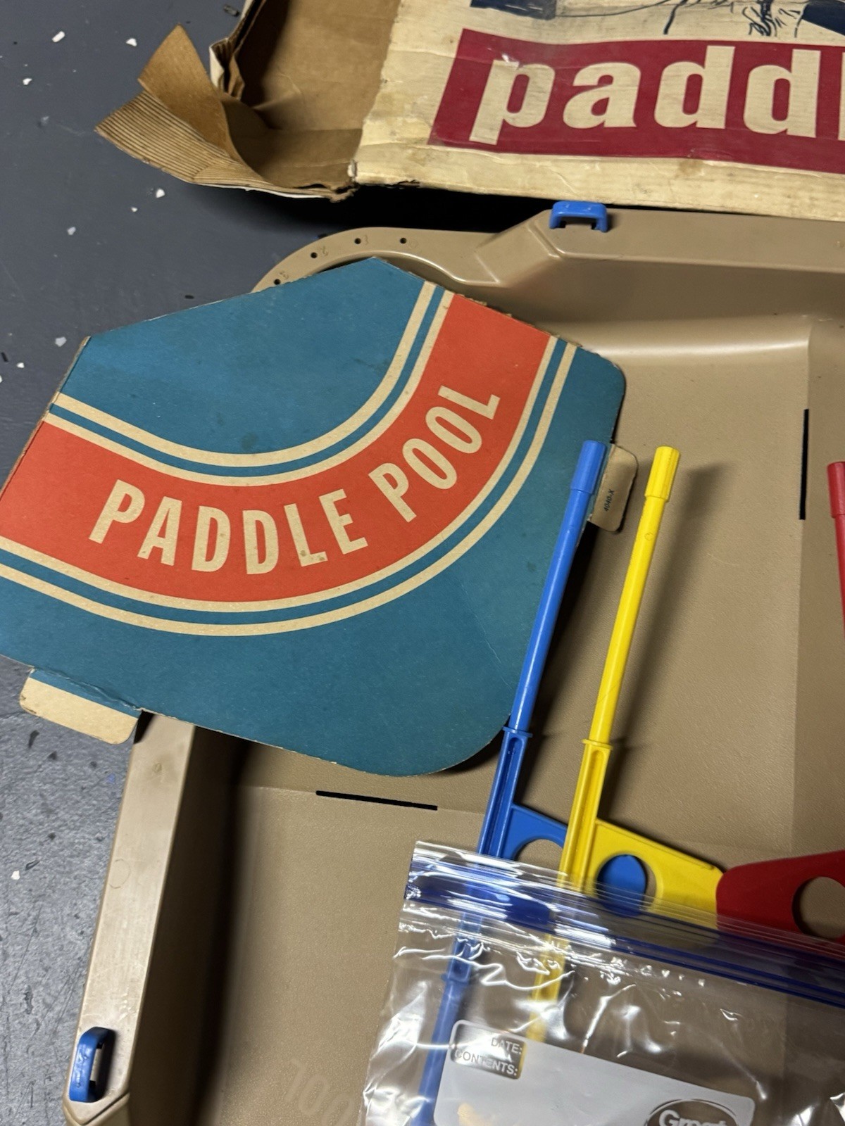 Paddle Pool 1970 Milton Bradley VINTAGE Board Action Ball Game Original Box