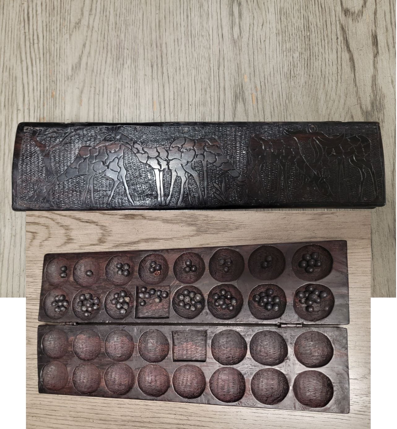 Vtg African Heavy Wood Game Board Antique Bao Mancala Hand Carved Giraffes 17″