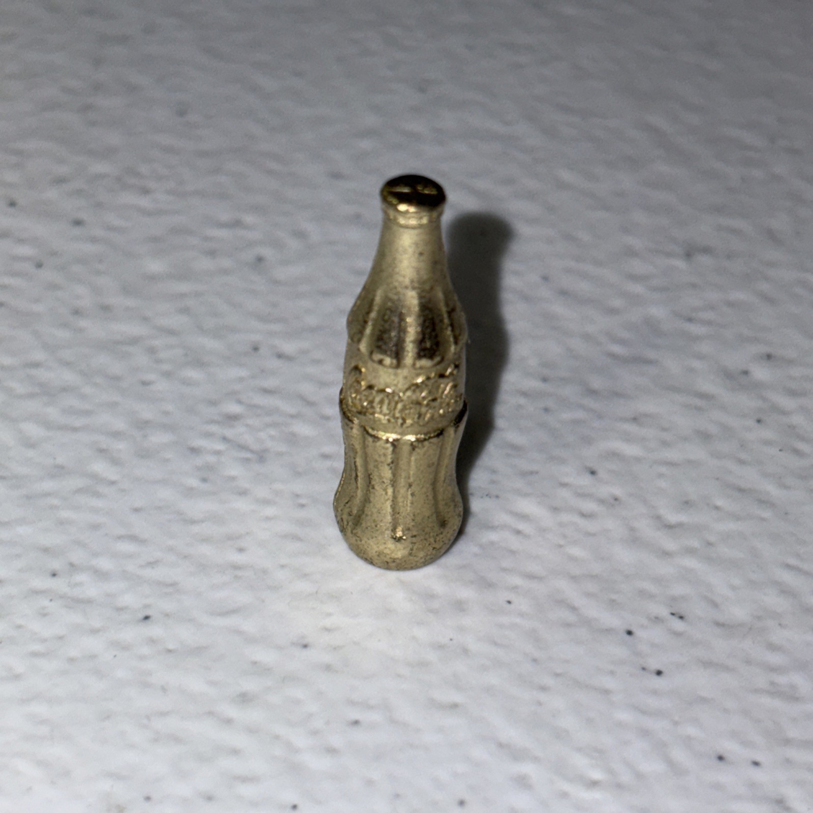 Monopoly Empire Golden Coca-Cola Bottle Token 2013 Replacement Piece Part – 006