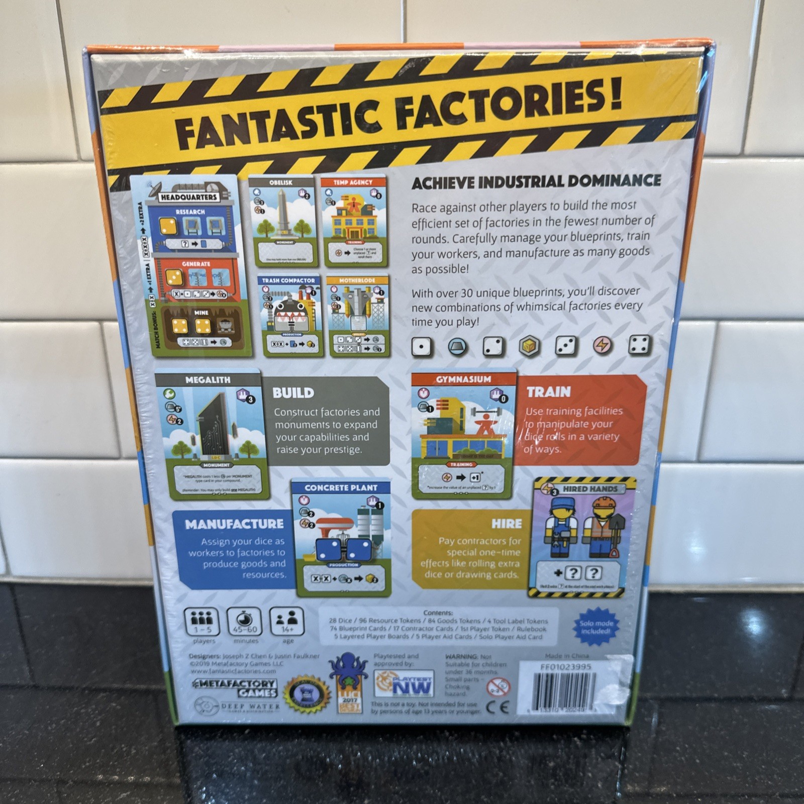 Fantastic Factories Board Game by Deep Water Games Factory Sealed New FF01023995