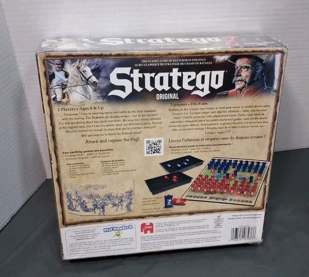PlayMonster Stratego Original New Same Classic Strategy Game SEALED SMOKE-FREE